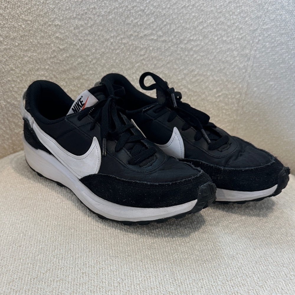 Nike Black and White Athletic Shoes